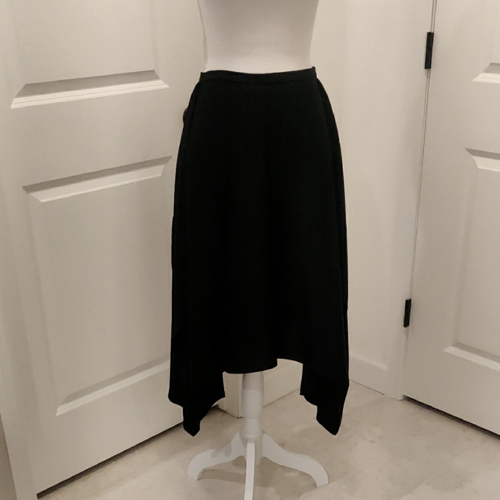 BCBGMAXAZRIA black Carlyn asymmetrical skirt  Black A-Line Skirt XS